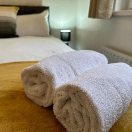 ベルファスト 2Br Stylish Ormeau Road Houseヴィラ エクステリア 写真