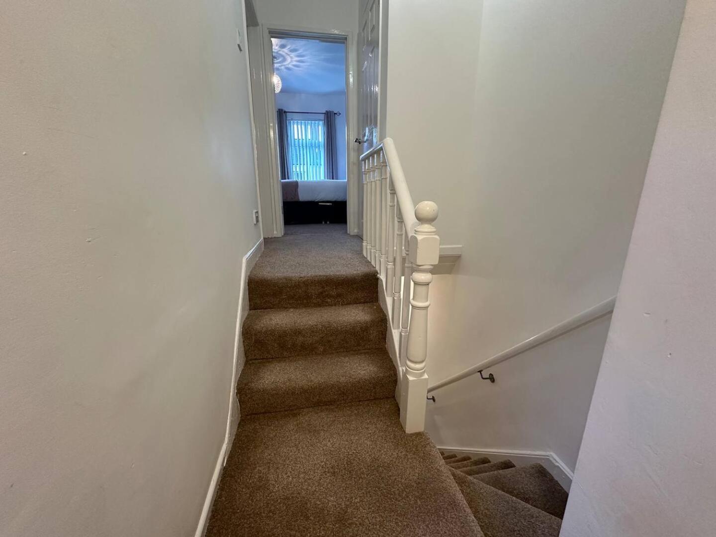 ベルファスト 2Br Stylish Ormeau Road Houseヴィラ エクステリア 写真