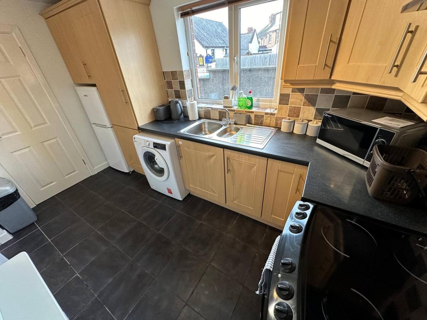 ベルファスト 2Br Stylish Ormeau Road Houseヴィラ エクステリア 写真